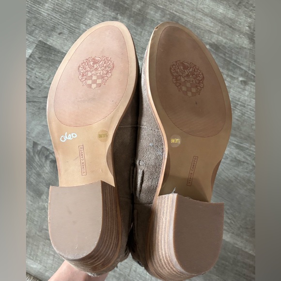 Vince Camuto size 8 - Picture 3 of 6